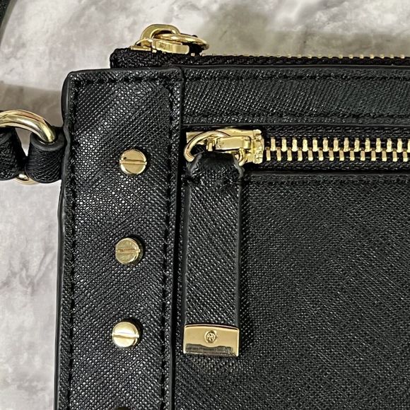 Calvin Klein Leather Studded Clutch Wristlet Handbag Black Gold Lined H3GG11WA - Picture 6 of 17